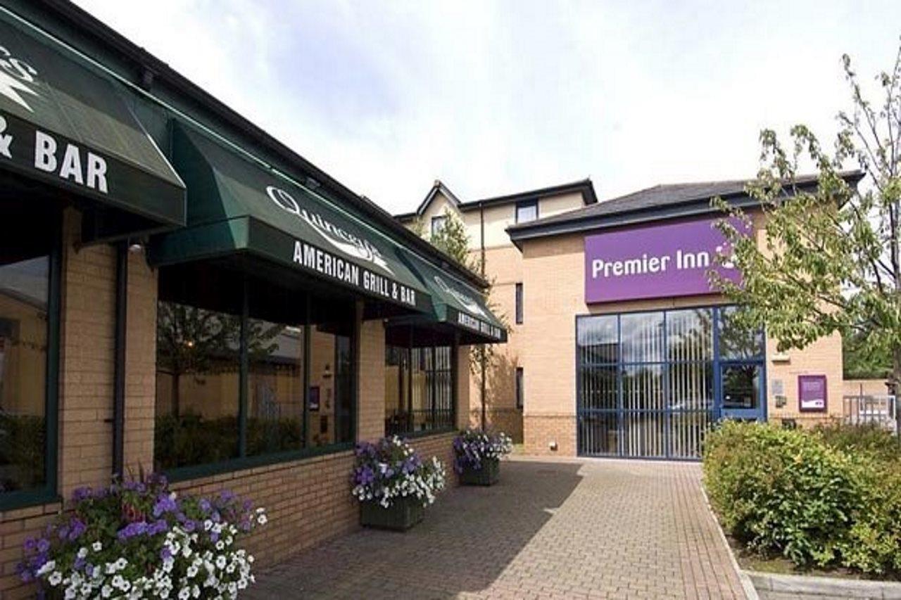 Premier Inn Bristol Filton Екстериор снимка